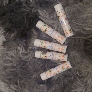 Greygoose Essences Strawberry lipbalm